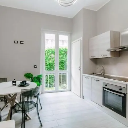 Daire Relax House 7min In Bus Dal Como